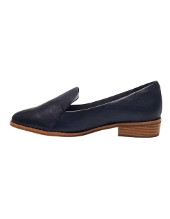 Tara Flat Shoes In Navy Leather 11 Tara Flat Shoes In Navy Leather -Women Summer Clothing Store 898641640 3 720x928
