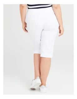 Editorial Essential Short In White 6 Editorial Essential Short In White -Women Summer Clothing Store 930166300 2 720x928