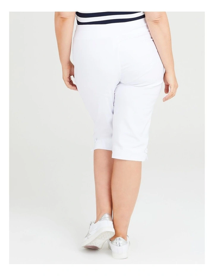 Editorial Essential Short In White 4 Editorial Essential Short In White - Image 2