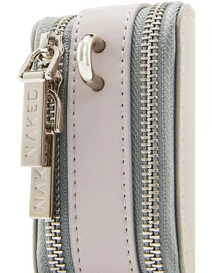 The Lexie Kia Bag In Grey 7 The Lexie Kia Bag In Grey - Image 5