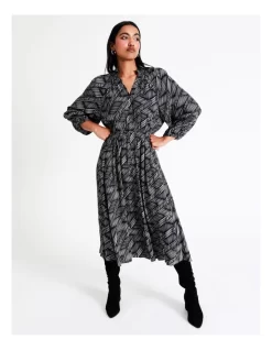Basque Stand Collared Midi Shirt Dress In Assorted 11 Basque Stand Collared Midi Shirt Dress In Assorted -Women Summer Clothing Store 956210950 3 720x928