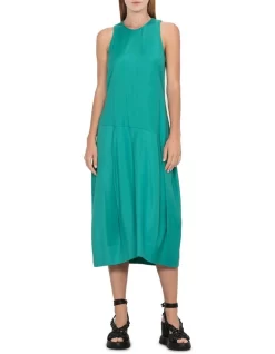 Smooth Stretch Cocoon Dress In Emerald Green