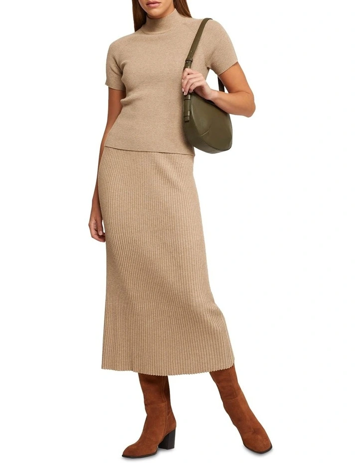 Oxford Dawn Knitted Short Sleeve Top In Beige 7 Oxford Dawn Knitted Short Sleeve Top In Beige - Image 5