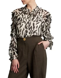 Dreaming Frill Sleeve Top In Cream Multi