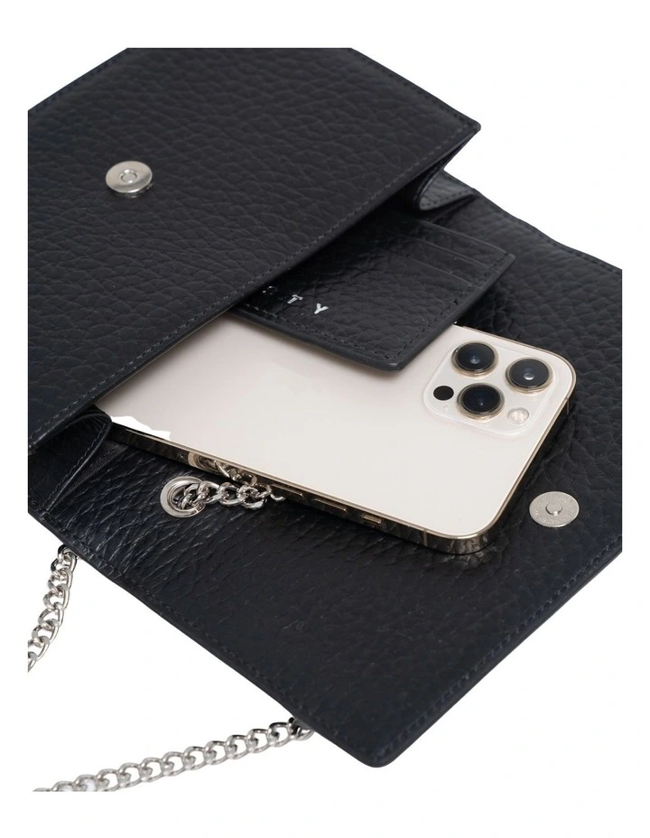 Rusty Honour Leather Chain Bag In Black 6 Rusty Honour Leather Chain Bag In Black - Image 4